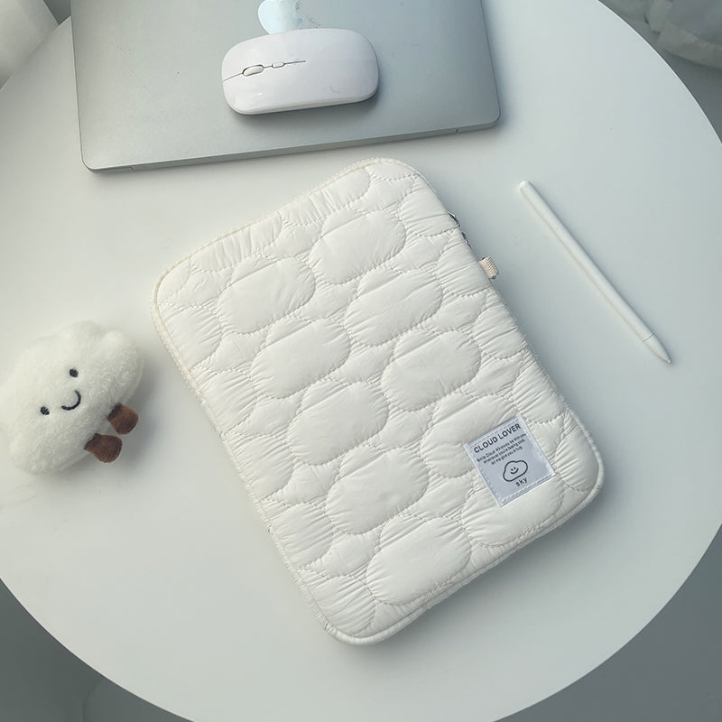 Cloud Quilting Tablet/Laptop Bag