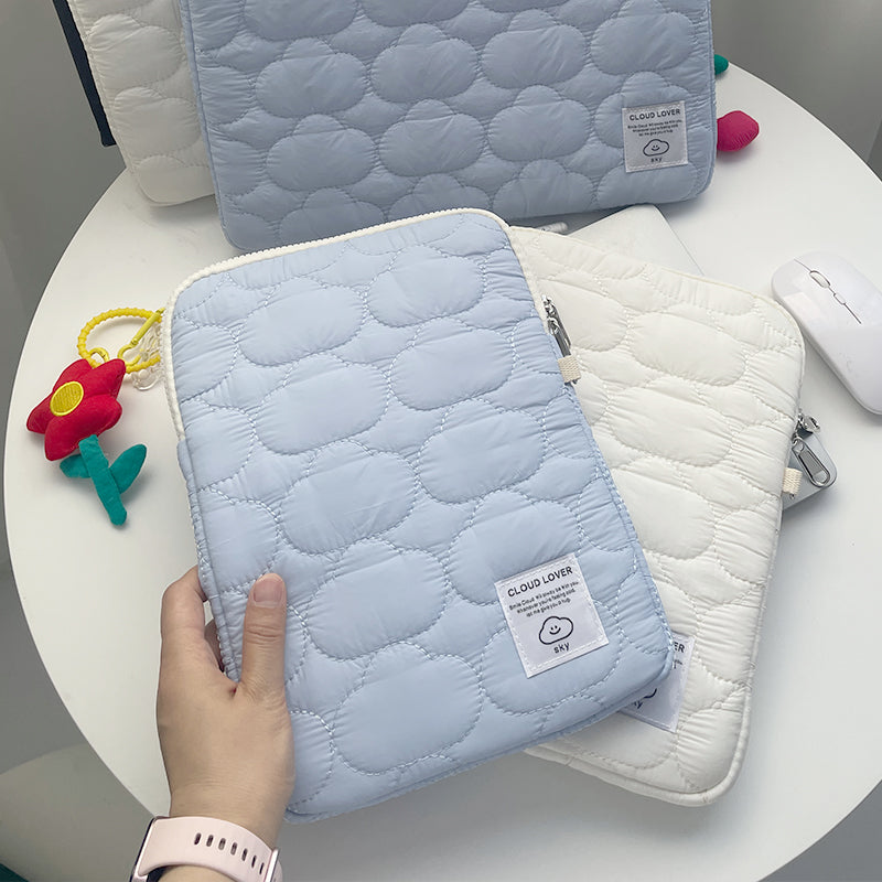 Cloud Quilting Tablet/Laptop Bag