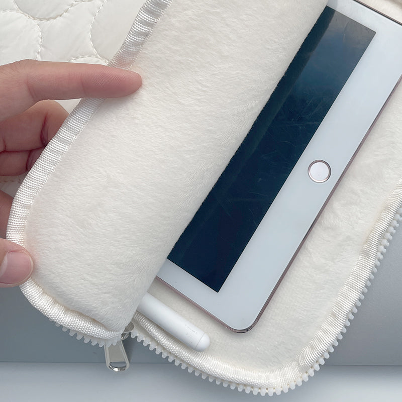 Cloud Quilting Tablet/Laptop Bag