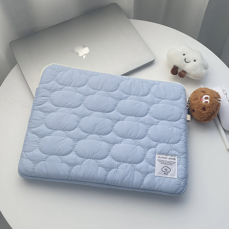 Cloud Quilting Tablet/Laptop Bag