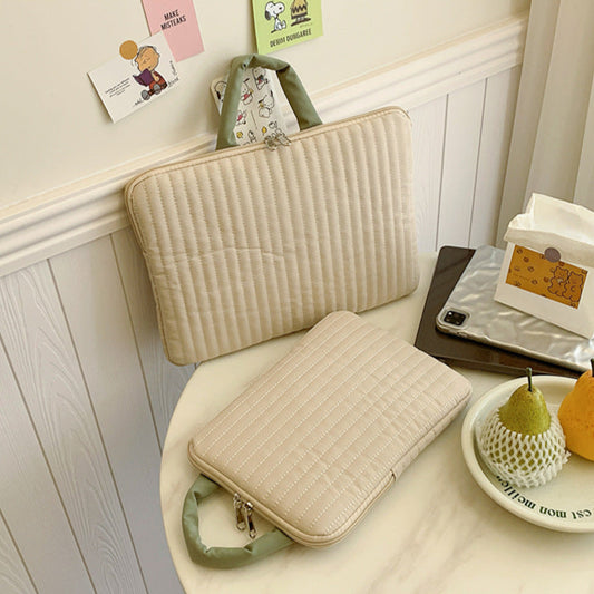 Striped laptop case with contrast design, aesthetic laptop pouch