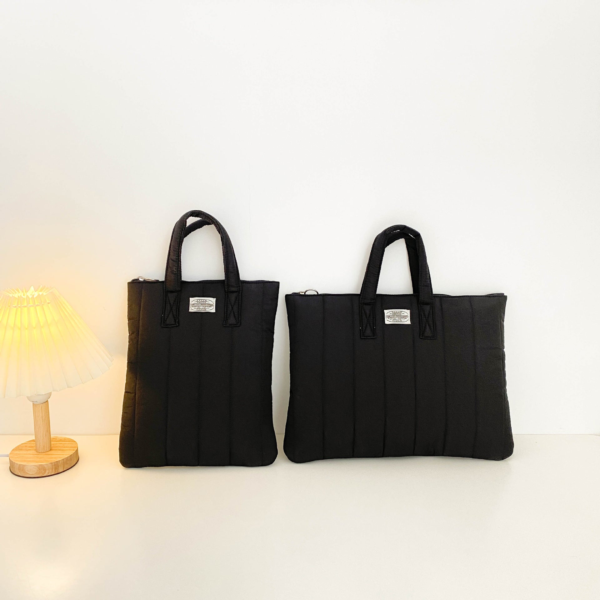 Durable and stylish cozy laptop bag with soft interior