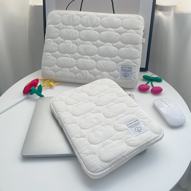 Cloud Quilting Tablet/Laptop Bag