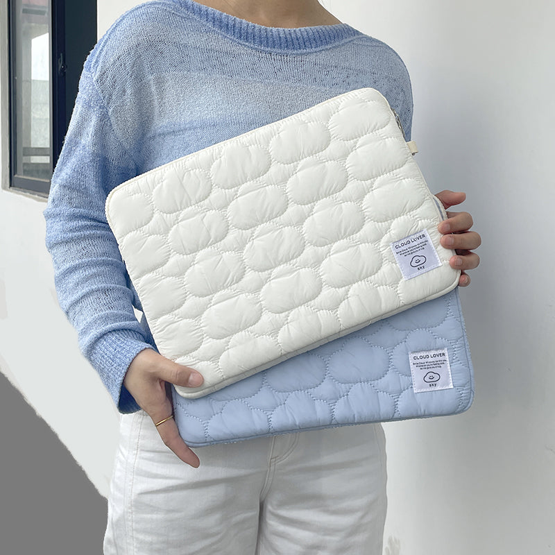 Cloud Quilting Tablet/Laptop Bag