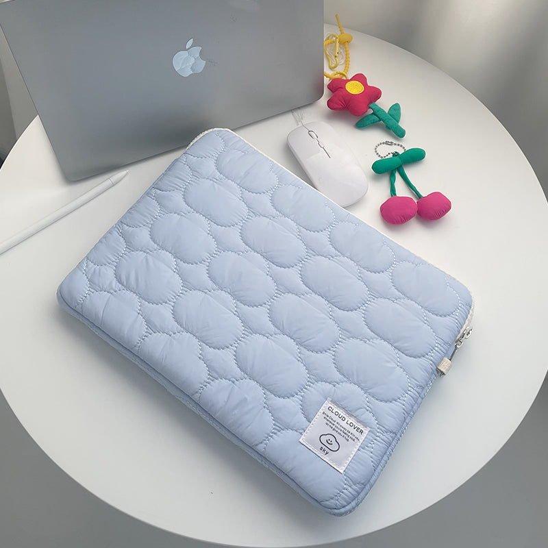 Cloud Quilting Tablet/Laptop Bag